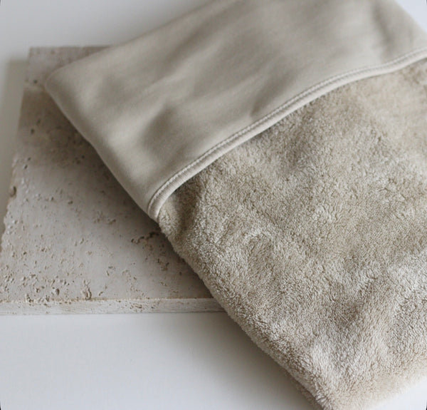 DEKEN FLEECE LOOK TAUPE -  CUSTOMIZABLE