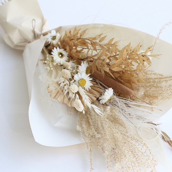 DRIED FLOWER BOUQUET - WINTERFIELD